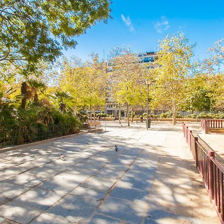 Guernica Luxury Duplex - Location, Light, And Art Apartamento Madri Exterior foto