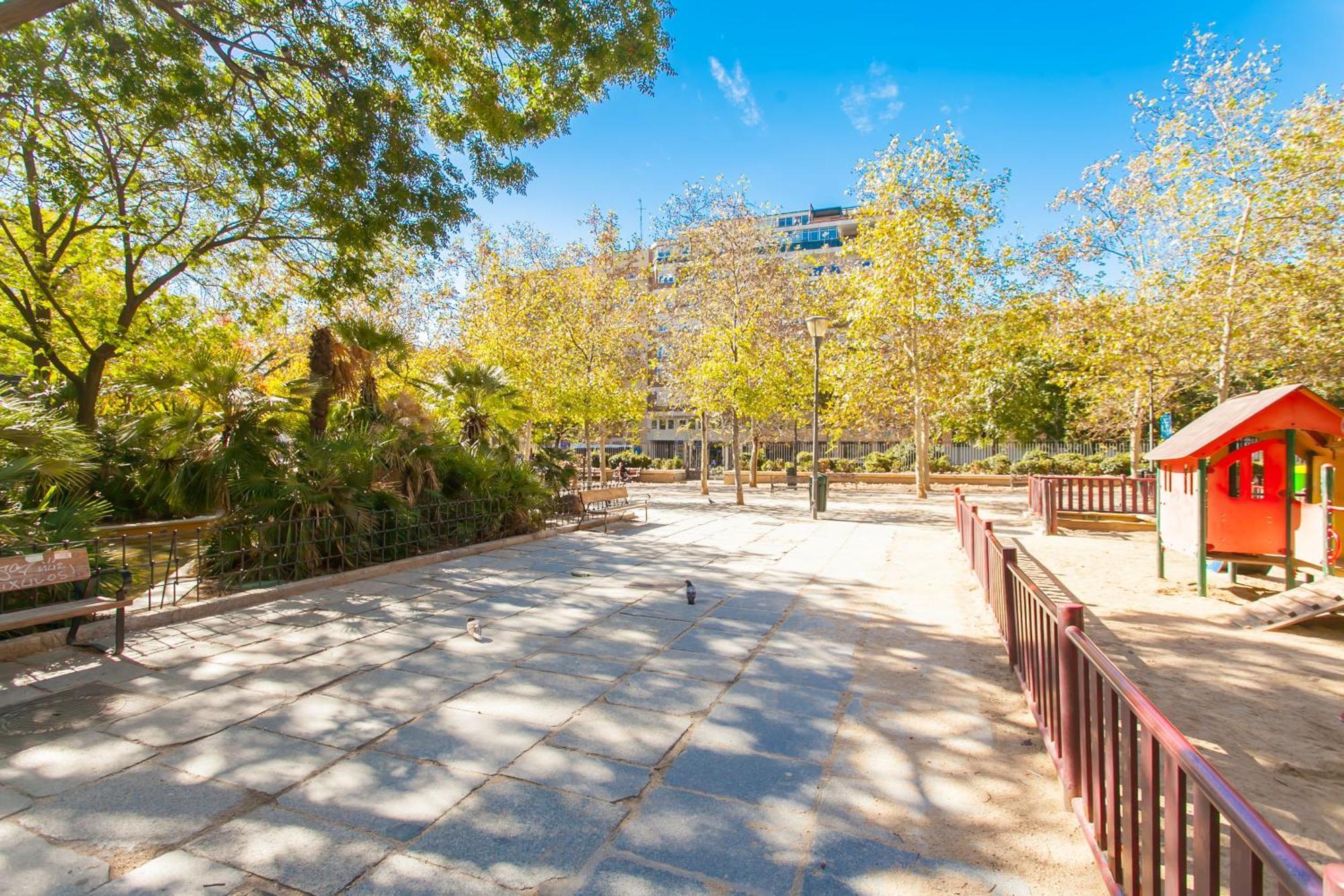 Guernica Luxury Duplex - Location, Light, And Art Apartamento Madri Exterior foto